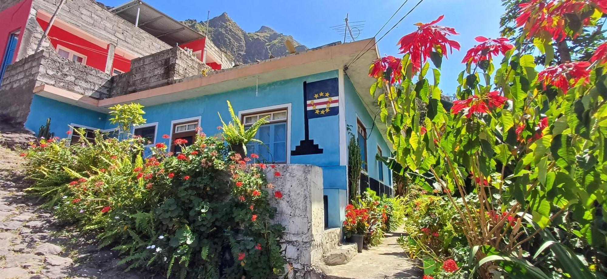 Casa Au Bonheur Des Randonneurs Apartment Ponta Do Sol Exterior photo